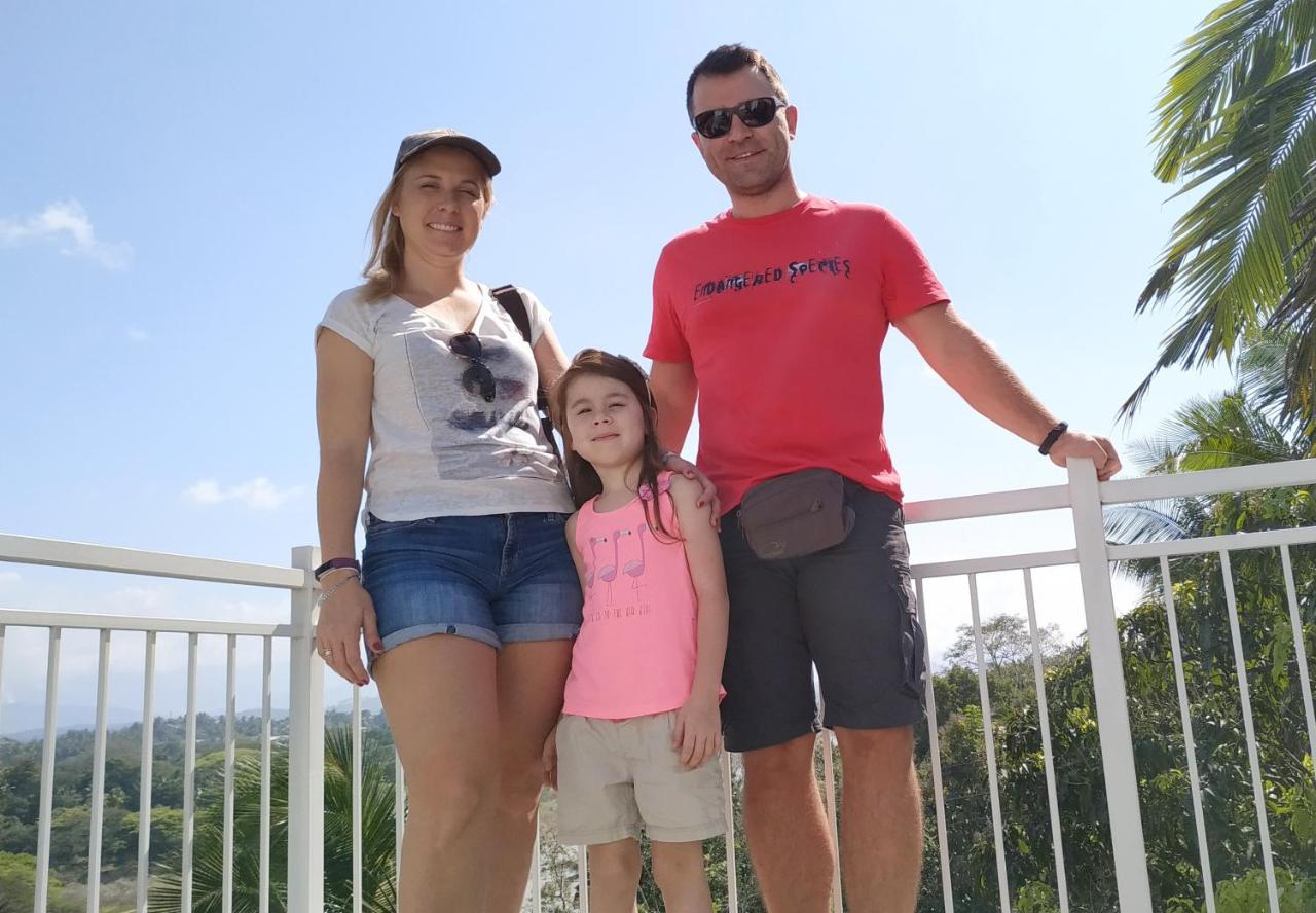 Mahaweli View Inn Kandy Ngoại thất bức ảnh