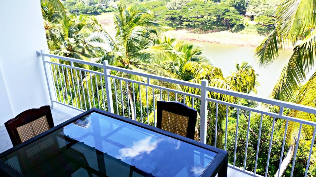 Mahaweli View Inn Kandy Ngoại thất bức ảnh